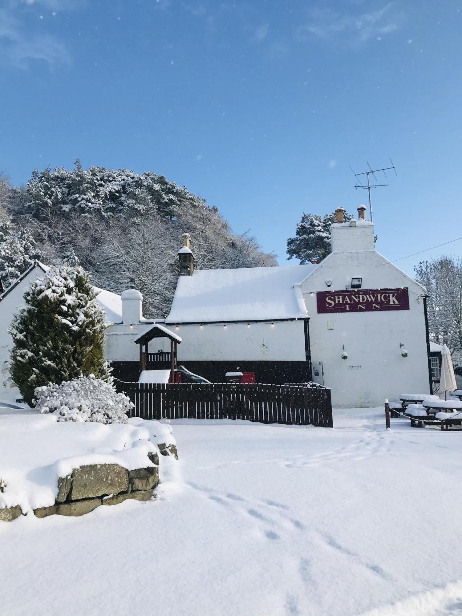 The Shandwick Inn Tain Exterior photo